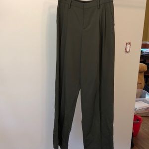 Green linen pants